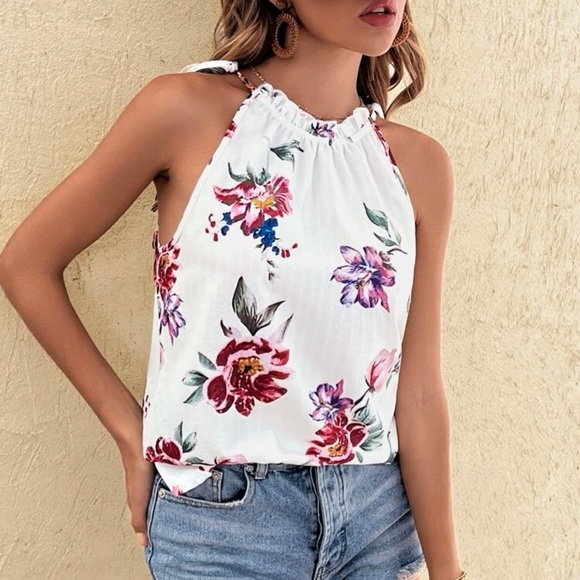 ☀️BNWOT Floral Print Frilled Knot Halter Neck Tank! - Picture 2 of 10